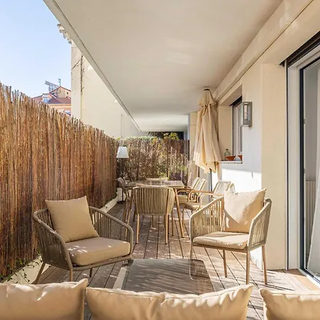 Appartement Charming In Residential Neighbourhood *