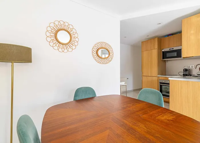 Apartman Charming In Residential Neighbourhood