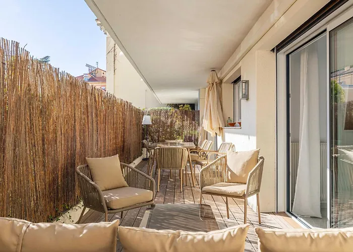 Daire Charming In Residential Neighbourhood *